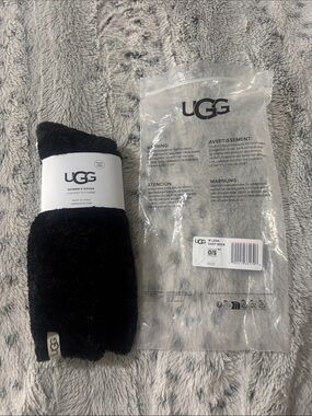 UGG Black Plush Cozy Women's crew high Socks. New with tags.